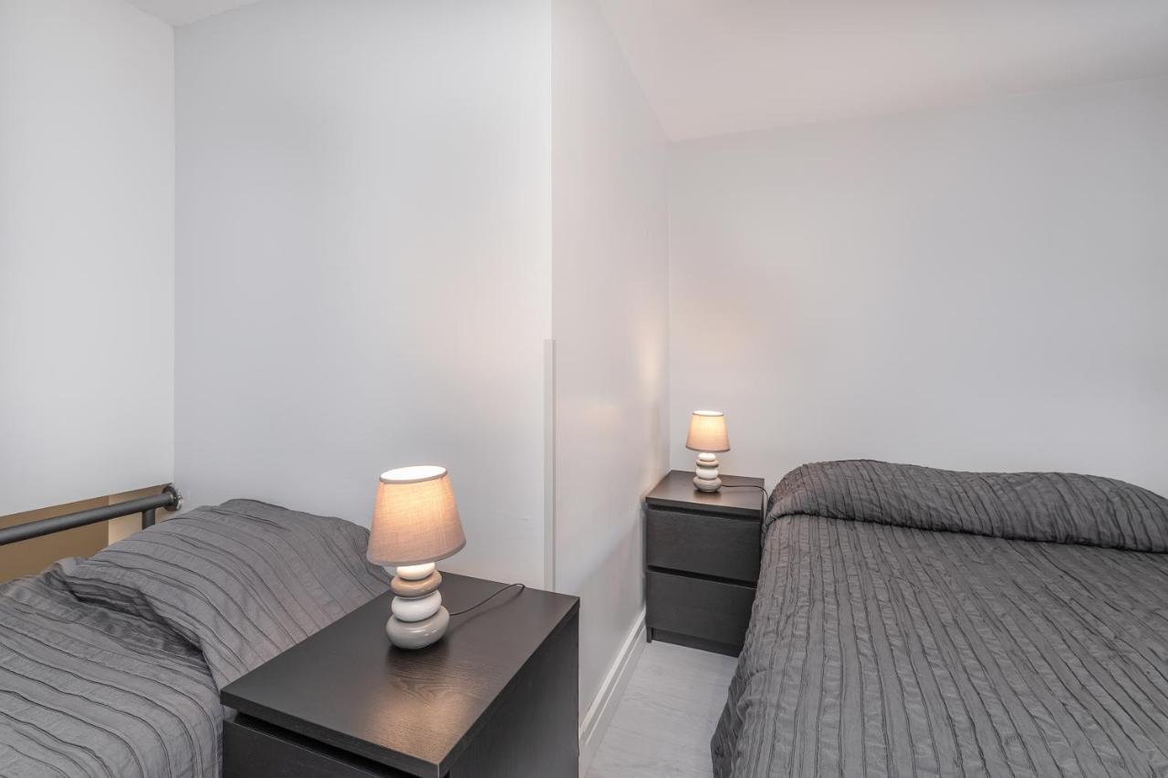 Apartamentos Lux Dinastia Лісабон Екстер'єр фото
